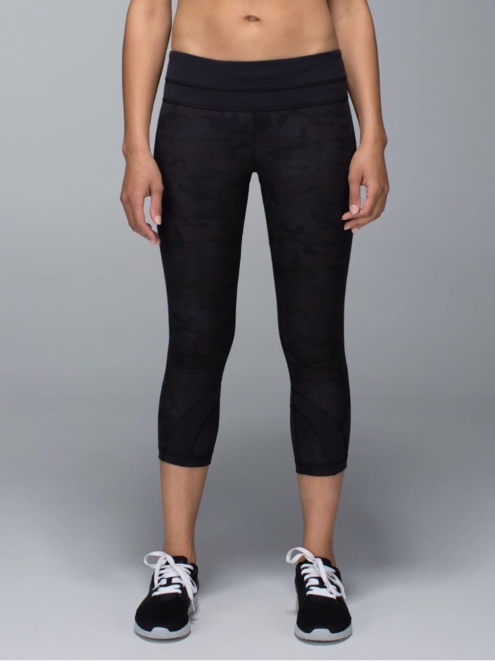 Lululemon Run: Inspire Crop II All Luxtreme Savasana Camo 20cm New Black/Black
